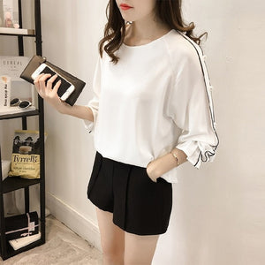 Autumn 2019 Women White Shirt Korean Beading Long Sleeve Shirt Women Streetwear 5XL Plus Size Loose Blouse Elegant Women Tops